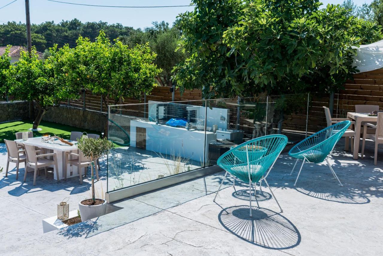 Anatoli Villa